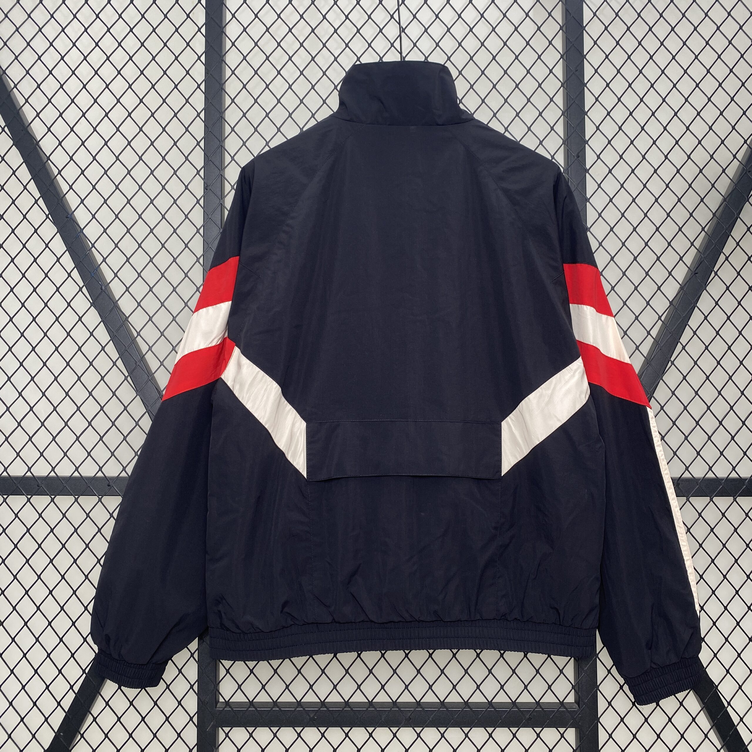 24 25 M-U Windbreaker - Image 3